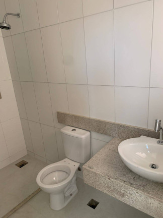 Imagem Casa com 5 Quartos à Venda,  em Cidade Alpha - Eusébio
