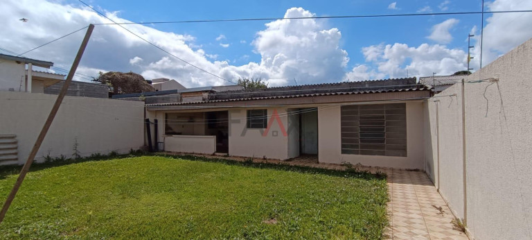 Imagem Casa com 4 Quartos à Venda, 172 m² em Trianon - Guarapuava Imagem Casa com 4 Quartos à Venda, 172 m² em Trianon - Guarapuava