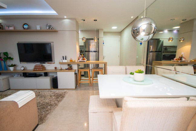 Imagem Apartamento com 3 Quartos à Venda, 67 m² em Humaitá - Porto Alegre