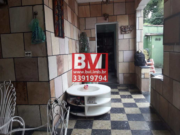 Imagem Casa com 2 Quartos à Venda, 61 m² em Colégio - Rio De Janeiro Imagem Casa com 2 Quartos à Venda, 61 m² em Colégio - Rio De Janeiro