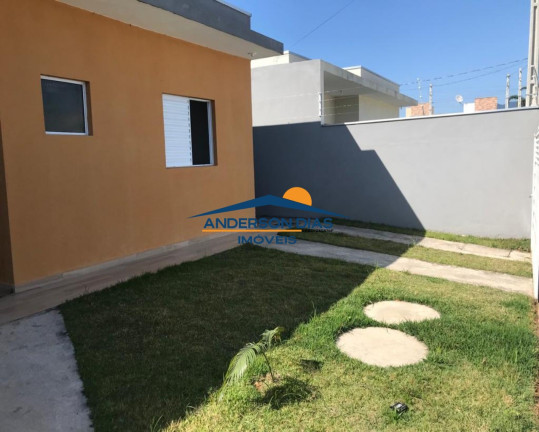 Imagem Imóvel com 2 Quartos à Venda, 70 m² em Balneário Dos Golfinhos - Caraguatatuba