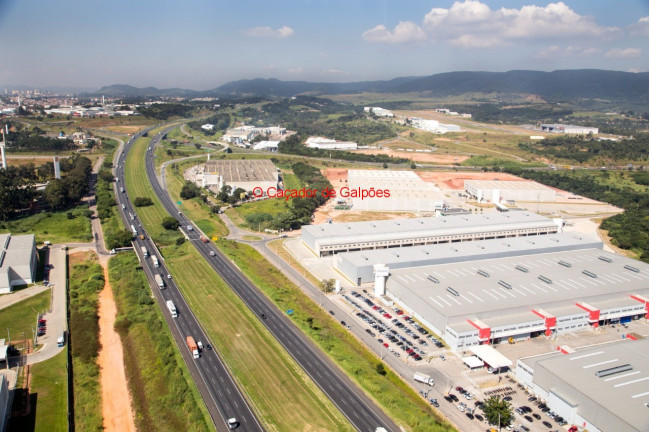 Imóvel para Alugar, 1.772 m² em Vila Das Hortências - Jundiaí