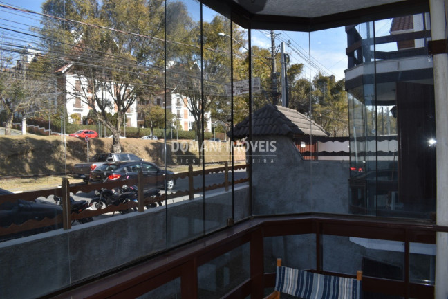 Imagem Imóvel com 2 Quartos à Venda, 96 m² em Região De Capivari - Campos Do Jordão Imagem Imóvel com 2 Quartos à Venda, 96 m² em Região De Capivari - Campos Do Jordão