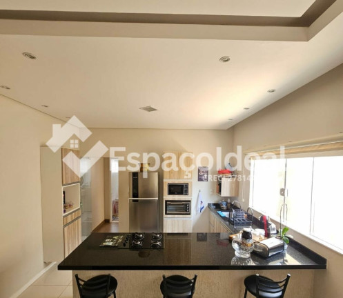 Imagem Casa com 3 Quartos à Venda, 206 m² em Jardim Itamaraty - Lençóis Paulista
