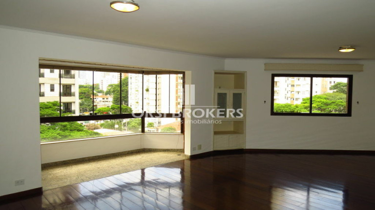 Apartamento com 4 Quartos para Alugar, 163 m² em Brooklin Paulista - São Paulo
