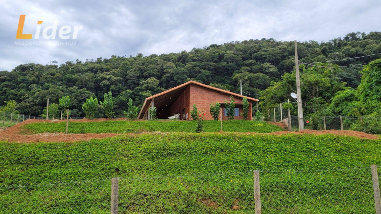 Imagem Casa com 3 Quartos à Venda, 220 m² em Humaitá - Juiz De Fora Imagem Casa com 3 Quartos à Venda, 220 m² em Humaitá - Juiz De Fora