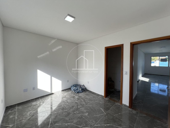 Imagem Casa com 3 Quartos à Venda, 163 m² em São João Do Rio Vermelho - Florianópolis Imagem Casa com 3 Quartos à Venda, 163 m² em São João Do Rio Vermelho - Florianópolis
