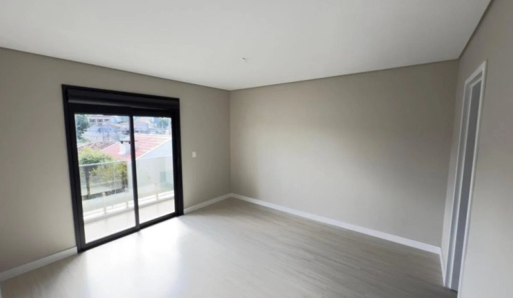 Imagem Sobrado com 3 Quartos à Venda, 160 m² em Portão - Curitiba