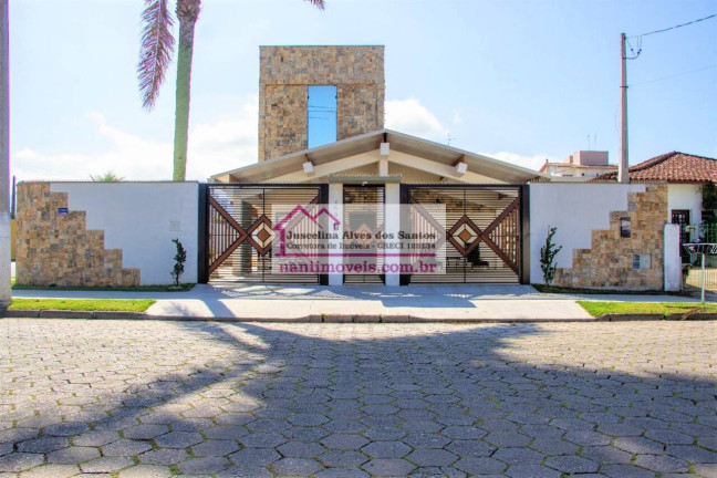 Casa com 3 Quartos à Venda, 444 m² em Indaiá - Caraguatatuba