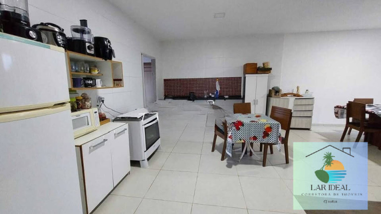 Imagem Casa com 3 Quartos à Venda, 450 m² em Balneário São Pedro - São Pedro Da Aldeia Imagem Casa com 3 Quartos à Venda, 450 m² em Balneário São Pedro - São Pedro Da Aldeia
