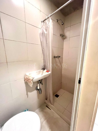 Imagem Apartamento com 3 Quartos à Venda, 211 m² em Copacabana - Rio De Janeiro Imagem Apartamento com 3 Quartos à Venda, 211 m² em Copacabana - Rio De Janeiro