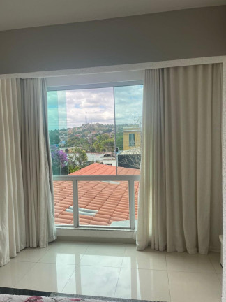 Imagem Casa com 2 Quartos à Venda, 200 m² em Icaivera - Contagem