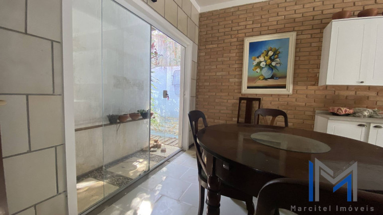 Imagem Casa com 4 Quartos à Venda, 963 m² em Chácara De La Rocca - Carapicuíba