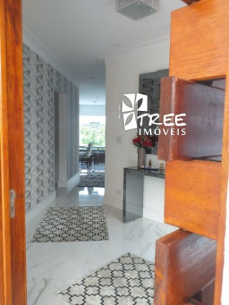 Imagem Casa com 3 Quartos à Venda, 320 m² em Arujá Country Club - Arujá Imagem Casa com 3 Quartos à Venda, 320 m² em Arujá Country Club - Arujá