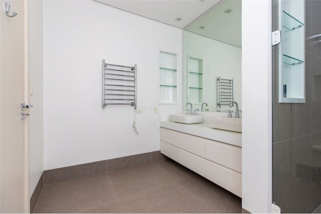 Imagem Apartamento com 2 Quartos à Venda, 180 m² em Cerqueira César - São Paulo Imagem Apartamento com 2 Quartos à Venda, 180 m² em Cerqueira César - São Paulo