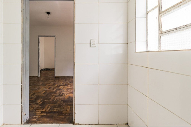Imagem Imóvel com 1 Quarto à Venda, 41 m² em Jardim Leopoldina - Porto Alegre Imagem Imóvel com 1 Quarto à Venda, 41 m² em Jardim Leopoldina - Porto Alegre