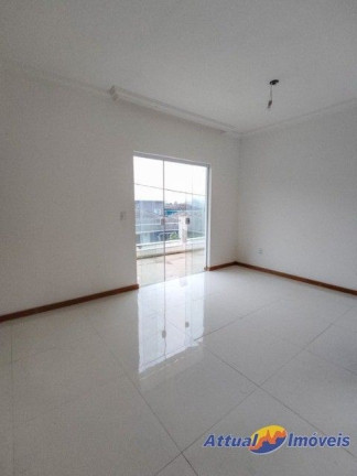 Imagem Casa com 4 Quartos à Venda, 252 m² em Vargem Grande - Teresópolis Imagem Casa com 4 Quartos à Venda, 252 m² em Vargem Grande - Teresópolis