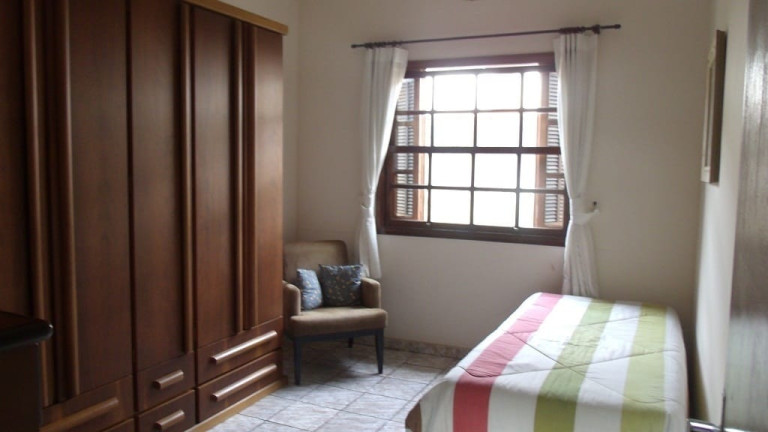 Imagem Casa com 4 Quartos à Venda, 378 m² em Alto Do Cardoso - Pindamonhangaba