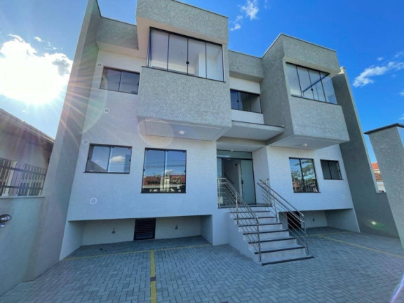 Imagem Apartamento com 2 Quartos à Venda, 76 m² em Itacolomi - Piçarras