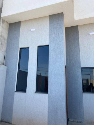 Casa com 2 Quartos à Venda,  em Estoril - Taubaté