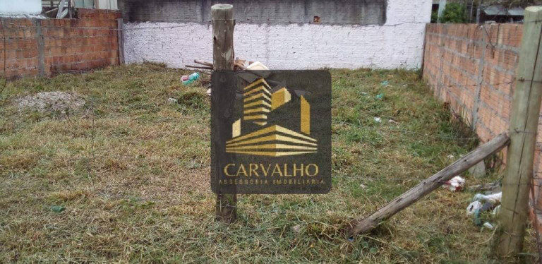 Terreno à Venda, 96 m² em São João Do Rio Vermelho - Florianópolis
