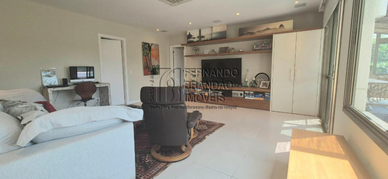 Imagem Imóvel com 4 Quartos à Venda, 271 m² em Barra Da Tijuca - Rio De Janeiro Imagem Imóvel com 4 Quartos à Venda, 271 m² em Barra Da Tijuca - Rio De Janeiro
