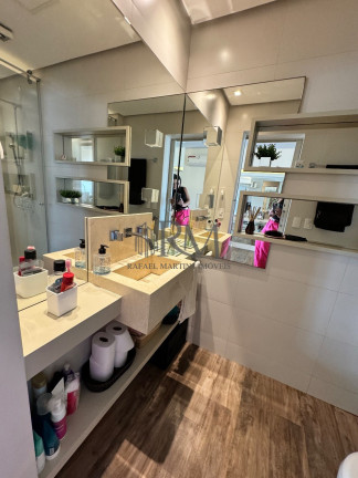 Imagem Apartamento com 3 Quartos à Venda, 9.815 m² em Centro - Florianópolis Imagem Apartamento com 3 Quartos à Venda, 9.815 m² em Centro - Florianópolis