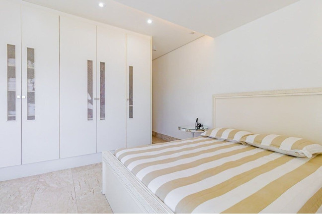 Imagem Casa com 6 Quartos à Venda, 680 m² em Jardim Acapulco - Guarujá Imagem Casa com 6 Quartos à Venda, 680 m² em Jardim Acapulco - Guarujá