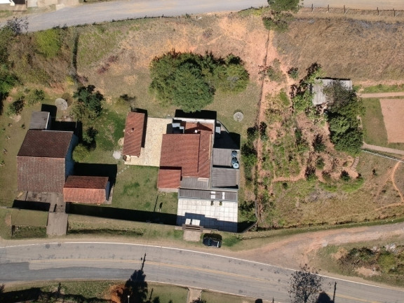 Imagem Casa com 4 Quartos à Venda, 800 m² em Ipiabas - Barra Do Piraí Imagem Casa com 4 Quartos à Venda, 800 m² em Ipiabas - Barra Do Piraí
