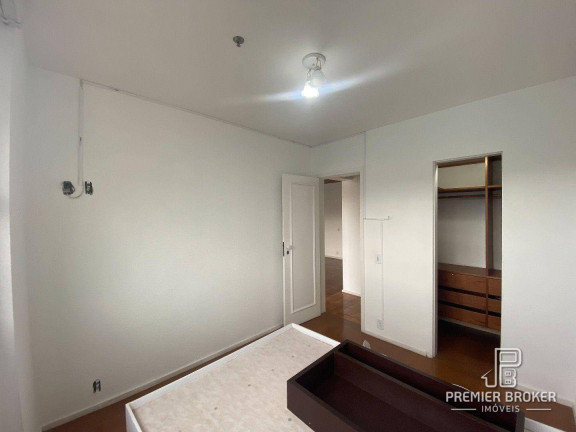 Imagem Apartamento com 1 Quarto à Venda, 51 m² em Alto - Teresópolis Imagem Apartamento com 1 Quarto à Venda, 51 m² em Alto - Teresópolis