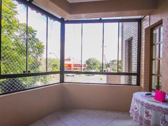 Imagem Casa com 3 Quartos à Venda, 166 m² em Jardim Itu - Porto Alegre Imagem Casa com 3 Quartos à Venda, 166 m² em Jardim Itu - Porto Alegre