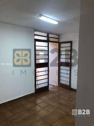 Imagem Casa com 3 Quartos à Venda, 163 m² em Núcleo Residencial Presidente Geisel - Bauru Imagem Casa com 3 Quartos à Venda, 163 m² em Núcleo Residencial Presidente Geisel - Bauru