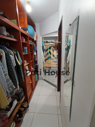 Imagem Imóvel com 4 Quartos à Venda, 250 m² em Ponta Negra - Natal Imagem Imóvel com 4 Quartos à Venda, 250 m² em Ponta Negra - Natal