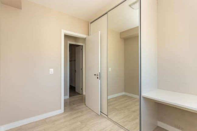 Imagem Apartamento com 2 Quartos à Venda, 64 m² em São João - Porto Alegre