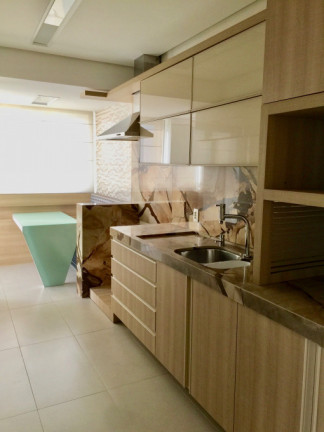 Imagem Apartamento com 3 Quartos à Venda, 231 m² em Centro - Novo Hamburgo