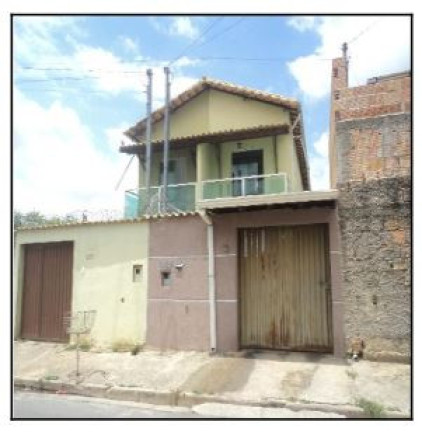 Casa com 3 Quartos à Venda, 100 m² em Sapucaia Ii - Contagem
