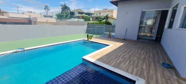Imagem Casa com 5 Quartos à Venda, 320 m²