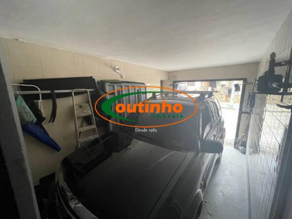 Imagem Casa com 5 Quartos à Venda, 175 m² em Grajaú - Rio De Janeiro Imagem Casa com 5 Quartos à Venda, 175 m² em Grajaú - Rio De Janeiro