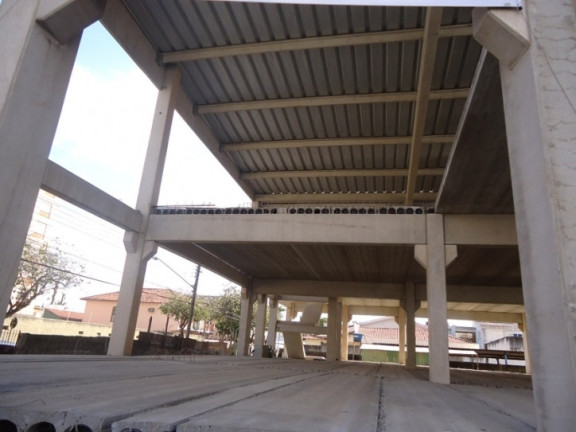 Ponto Comercial para Alugar, 1.650 m² em Centro - Jacareí