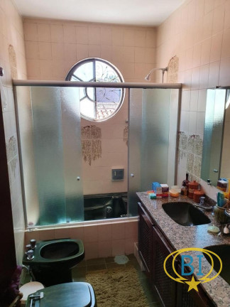 Imagem Sobrado com 3 Quartos à Venda, 319 m² em Sumarezinho - São Paulo