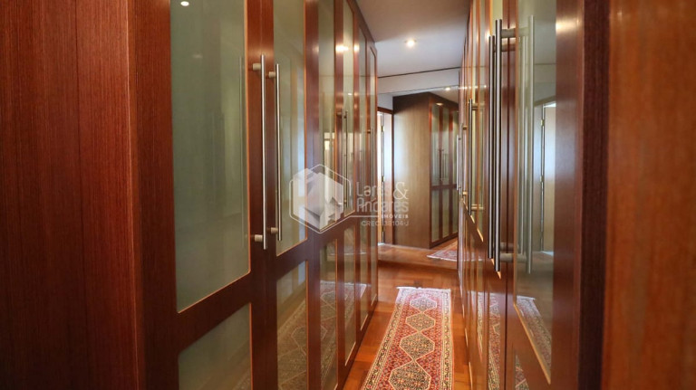 Imagem Apartamento com 4 Quartos à Venda, 226 m² em Vila Suzana - São Paulo