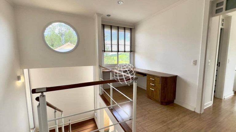Imagem Casa com 4 Quartos à Venda, 365 m² em Vila Petrópolis - Atibaia Imagem Casa com 4 Quartos à Venda, 365 m² em Vila Petrópolis - Atibaia