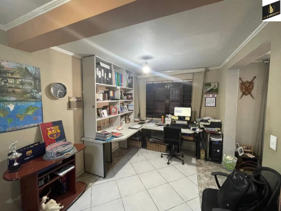 Imagem Sobrado com 3 Quartos à Venda, 267 m² em Guabirotuba - Curitiba