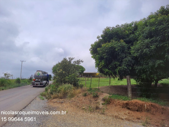 Imóvel com 1 Quarto à Venda, 10.400 m² em Faxinal - Angatuba