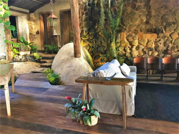 Imagem Casa com 5 Quartos à Venda, 900 m² em Borrifos - Ilhabela
