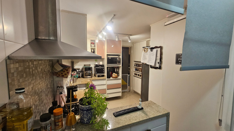 Imagem Imóvel com 3 Quartos à Venda, 110 m² em Icaraí - Niterói Imagem Imóvel com 3 Quartos à Venda, 110 m² em Icaraí - Niterói