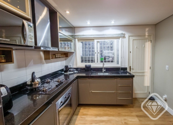 Imagem Casa com 3 Quartos à Venda, 159 m² em Tristeza - Porto Alegre Imagem Casa com 3 Quartos à Venda, 159 m² em Tristeza - Porto Alegre