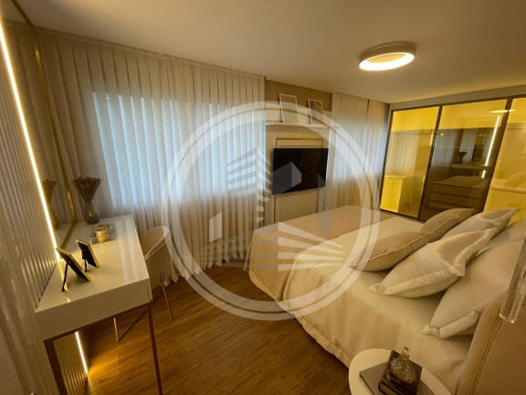 Imagem Apartamento com 4 Quartos à Venda, 234 m² em Centro - Balneário Camboriú Imagem Apartamento com 4 Quartos à Venda, 234 m² em Centro - Balneário Camboriú