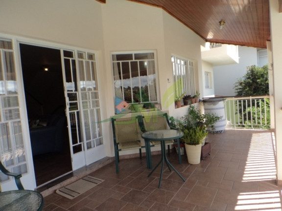 Imagem Casa com 4 Quartos à Venda, 600 m² em Nova Gardenia - Atibaia Imagem Casa com 4 Quartos à Venda, 600 m² em Nova Gardenia - Atibaia