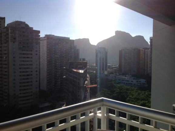 Imagem Apartamento com 2 Quartos à Venda, 74 m² em Barra Da Tijuca - Rio De Janeiro Imagem Apartamento com 2 Quartos à Venda, 74 m² em Barra Da Tijuca - Rio De Janeiro